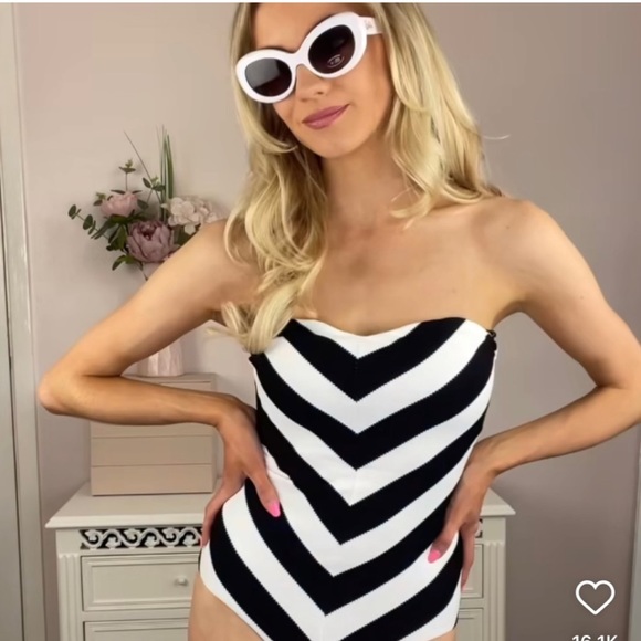 BARBIE X ZARA STRIPED SWIMSUIT - Picture 10 of 16